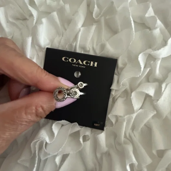 COACH • Silver/Diamonds Open Halo Trio Rings Set • Size 7 • - Picture 5 of 6
